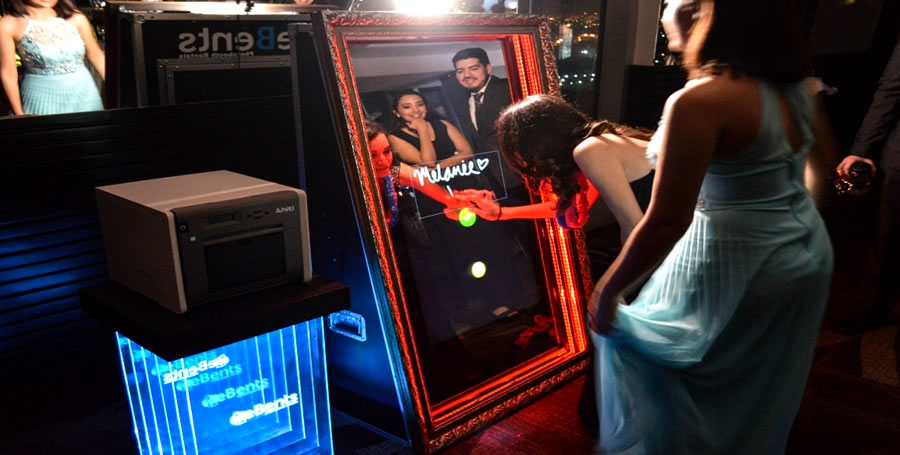 renta de cabina fotografica para evento social, bodas y quince años CDMX